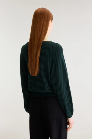  stripe b