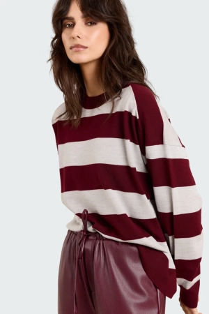  burgundy/grey
